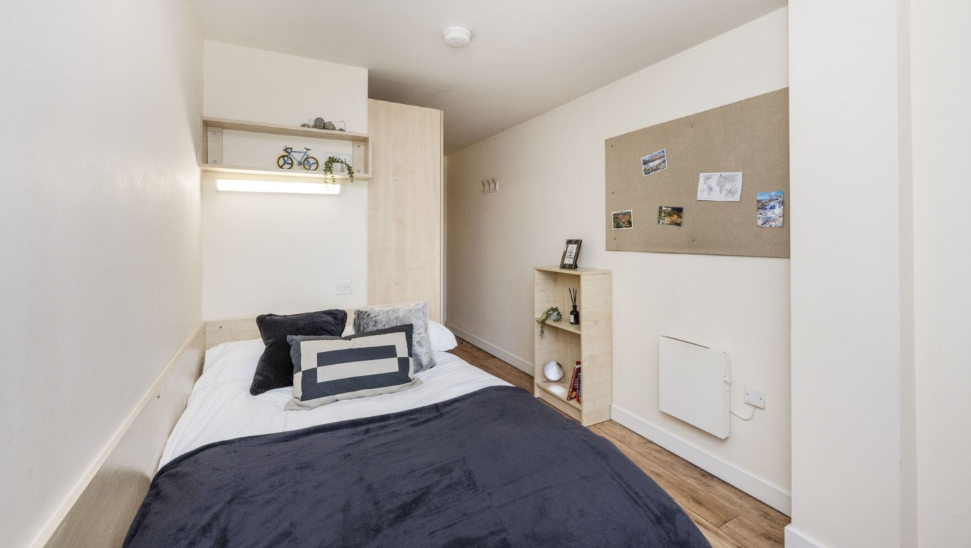 Bronze Ensuite  -  Rockingham House  - Gallery -  2