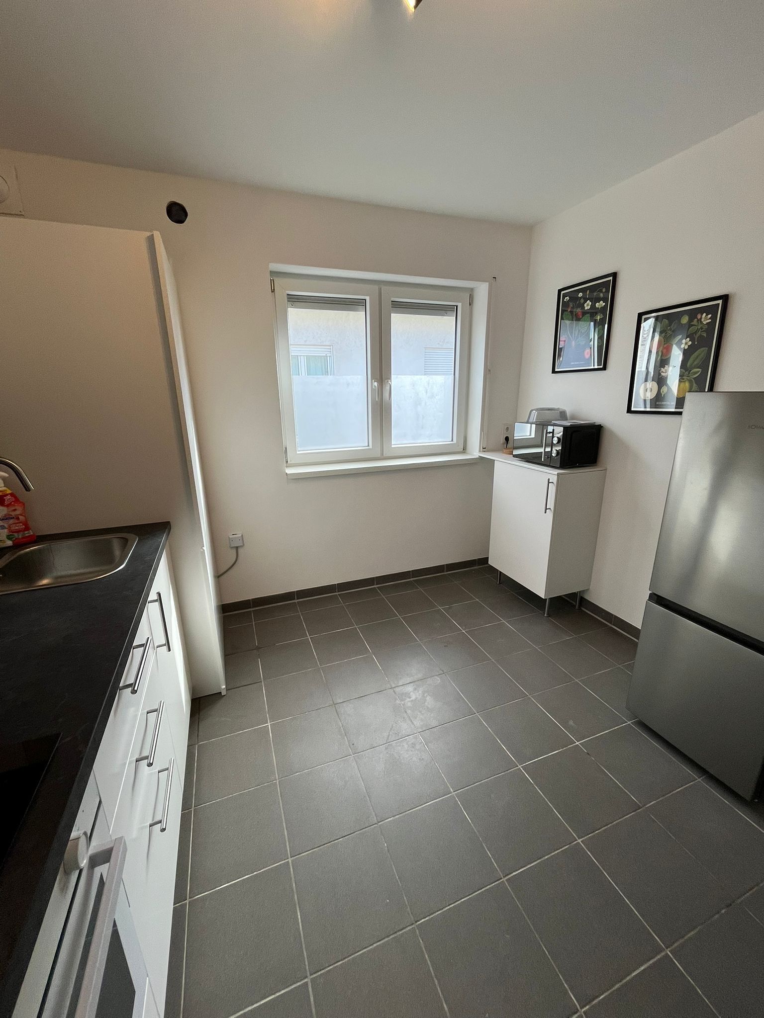 Bright, Newly Renovated Apartment With Smart Home Features & Luxury Bed – First Occupancy - Bright, newly renovated apartment with smart home features & luxury bed – first occupancy - Gallery - 7