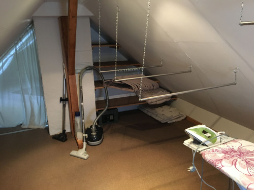 Cozy, fashionable studio