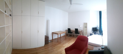 Spacious, Sunny, Quiet Flat with a Balcony Located in the Heart of Prenzlauer Berg