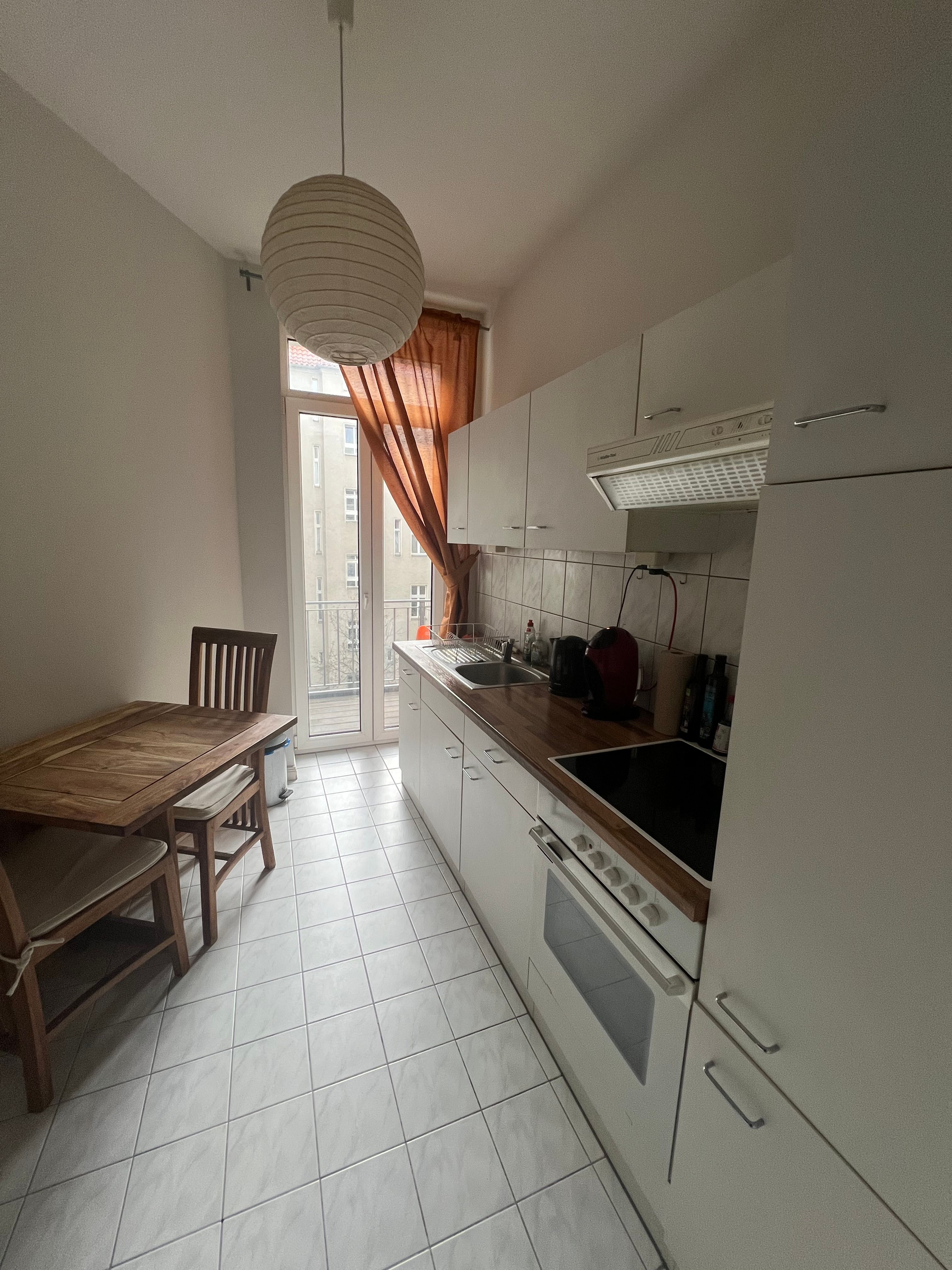  Spacious, Sunny, Quiet Flat With A Balcony Located In The Heart Of Prenzlauer Berg  -  Spacious, Sunny, Quiet Flat with a Balcony Located in the Heart of Prenzlauer Berg  - Gallery -  7