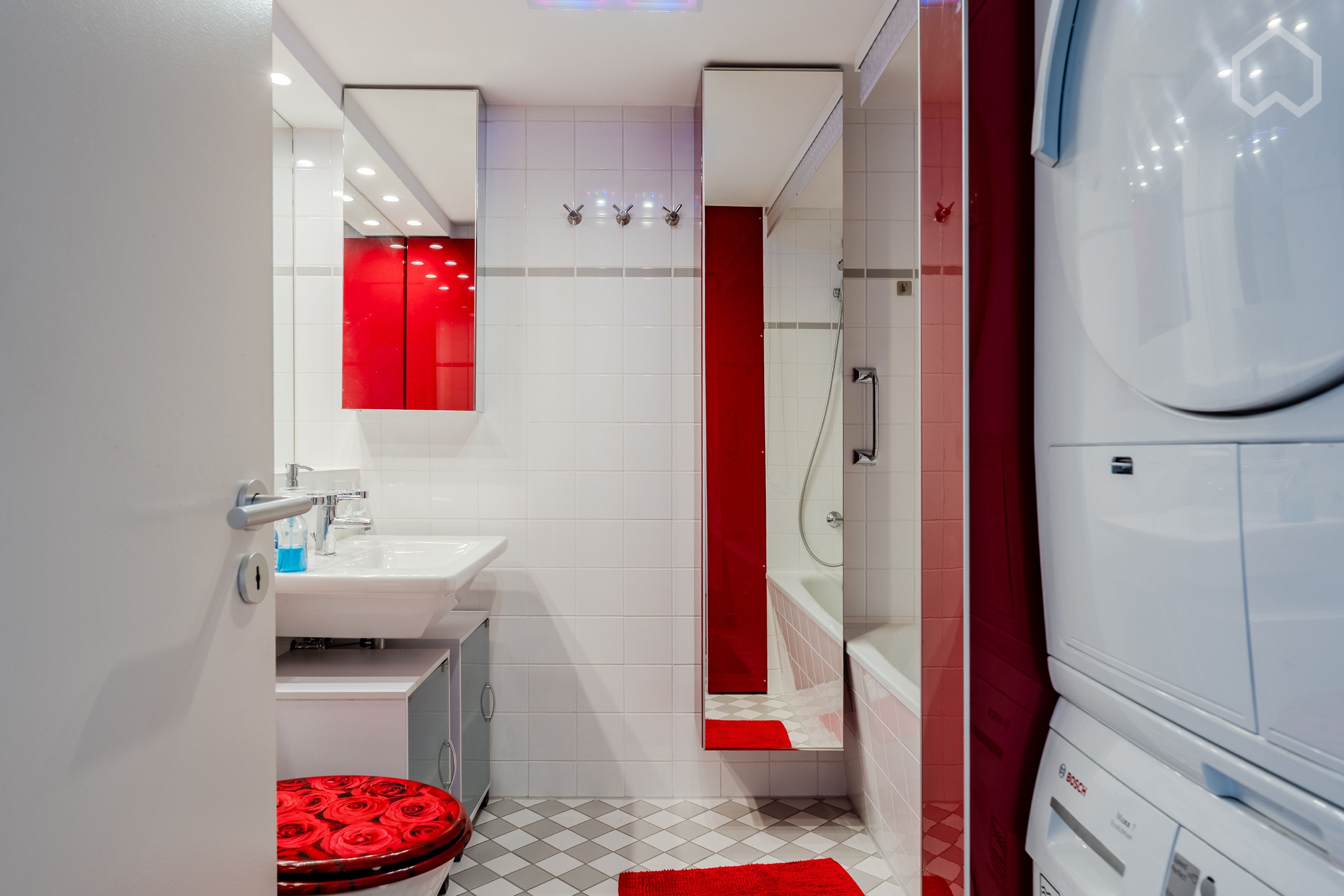  Prime Location In Charlottenburg – Panoramic View & Concierge Near The River  -  Prime Location in Charlottenburg – Panoramic View & Concierge near the River  - Gallery -  11