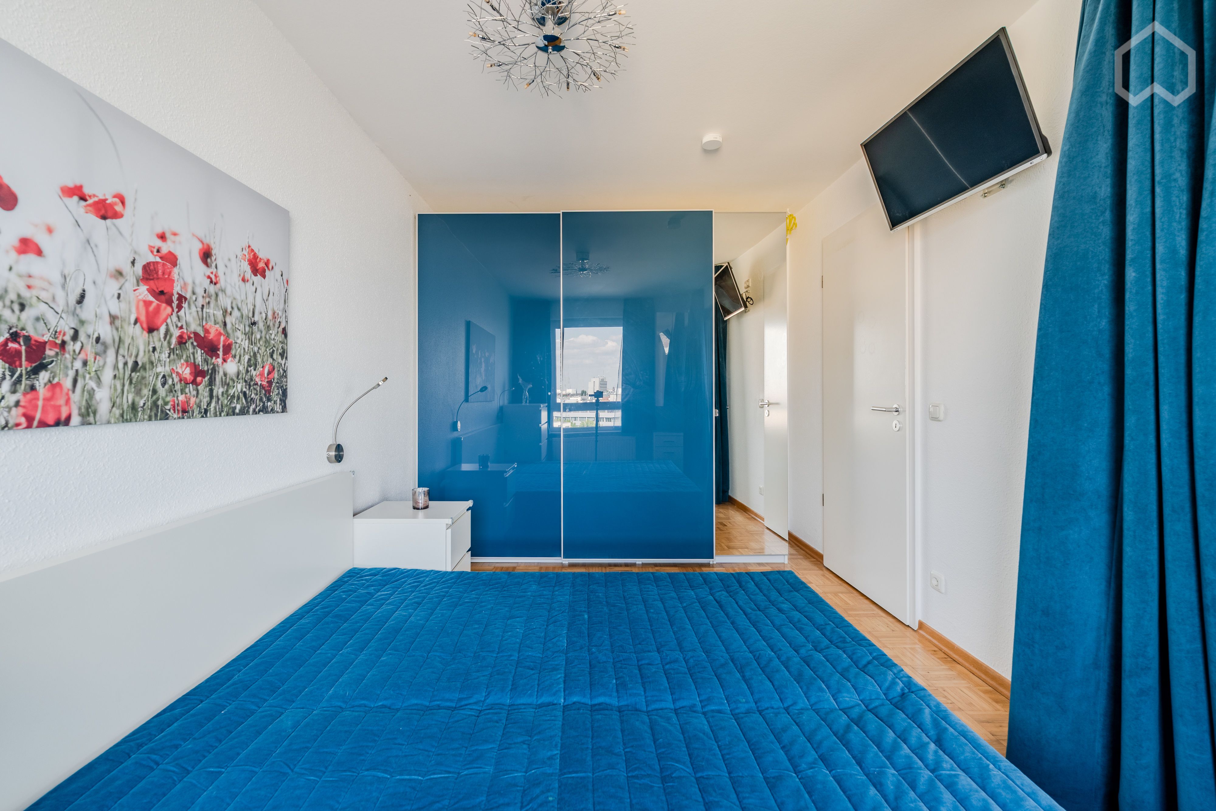 Prime Location In Charlottenburg – Panoramic View & Concierge Near The River - Prime Location in Charlottenburg – Panoramic View & Concierge near the River - Gallery - 14