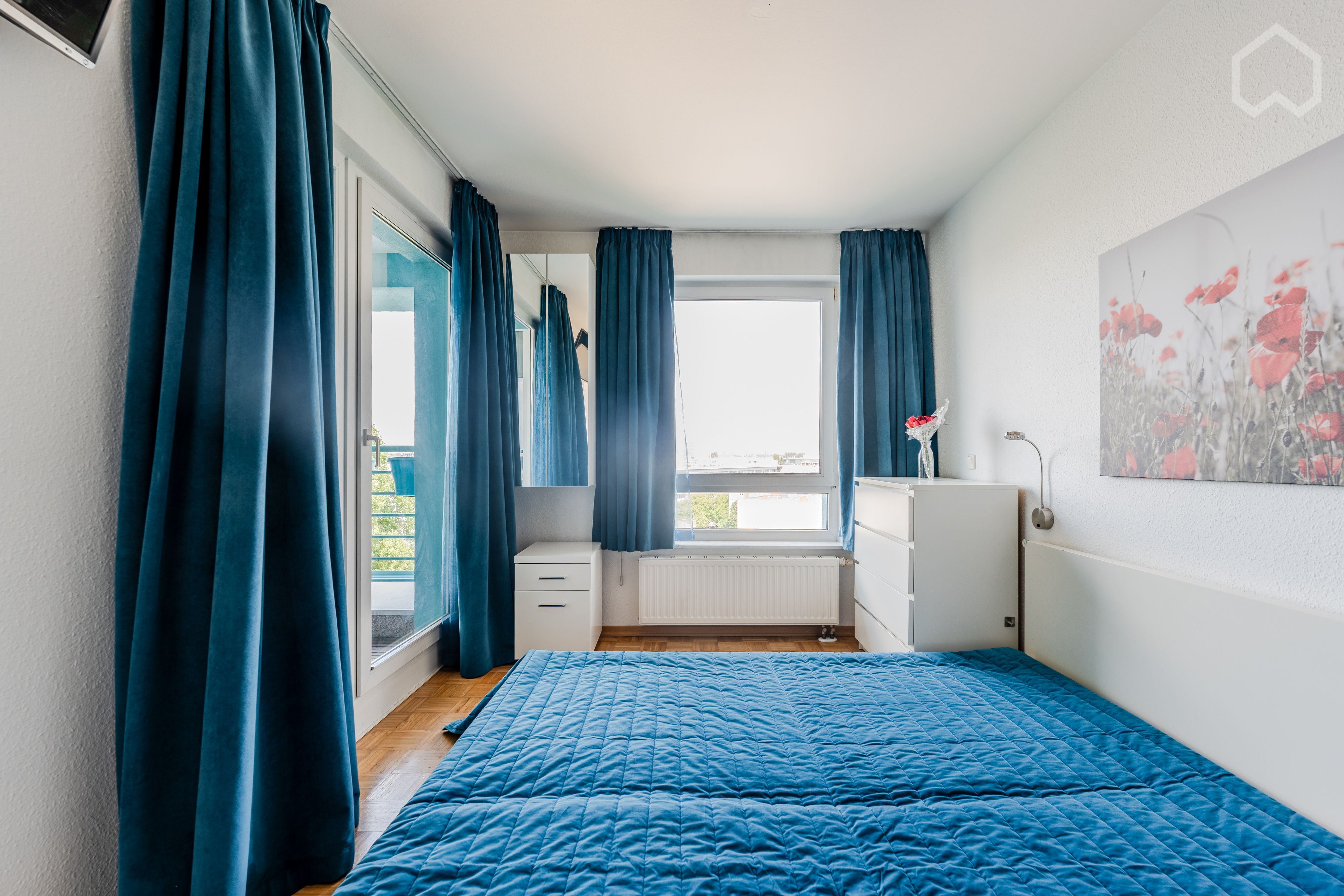  Prime Location In Charlottenburg – Panoramic View & Concierge Near The River  -  Prime Location in Charlottenburg – Panoramic View & Concierge near the River  - Gallery -  15