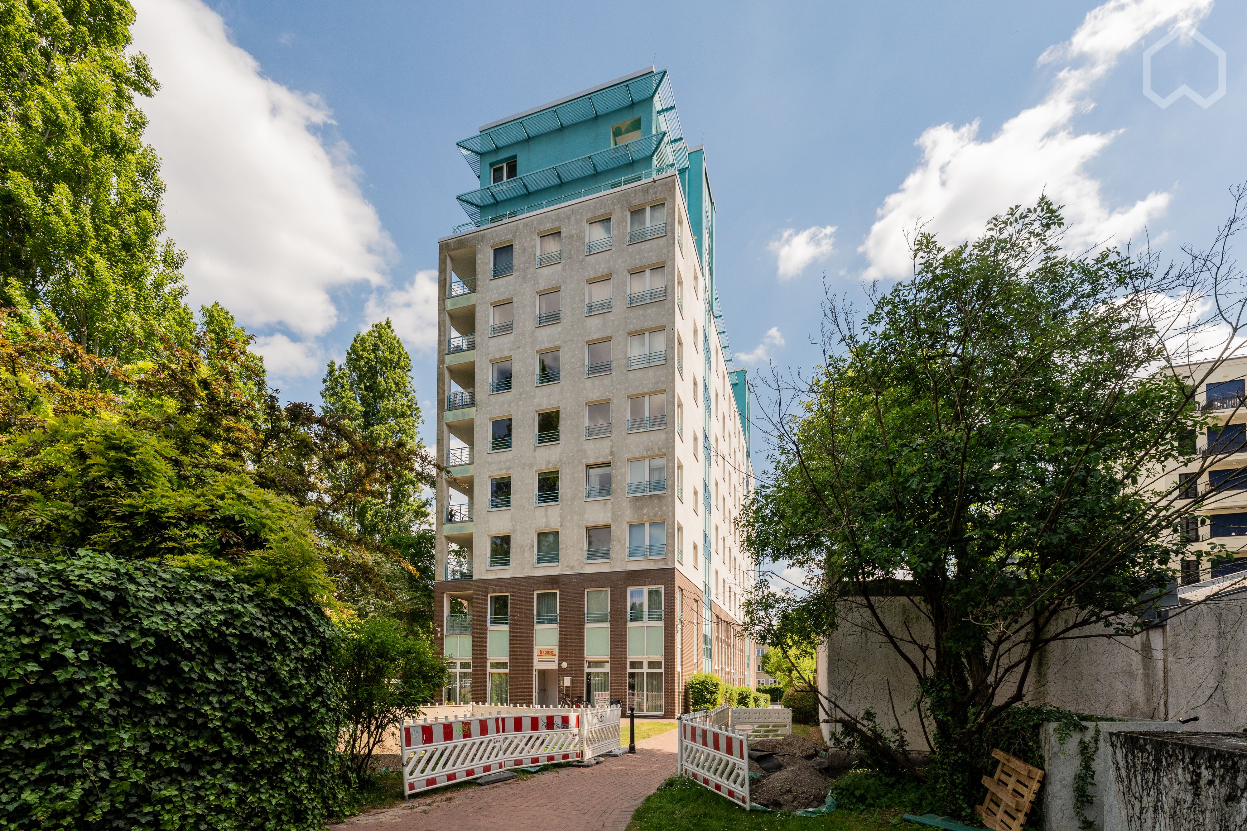 Prime Location In Charlottenburg – Panoramic View & Concierge Near The River - Prime Location in Charlottenburg – Panoramic View & Concierge near the River - Gallery - 30