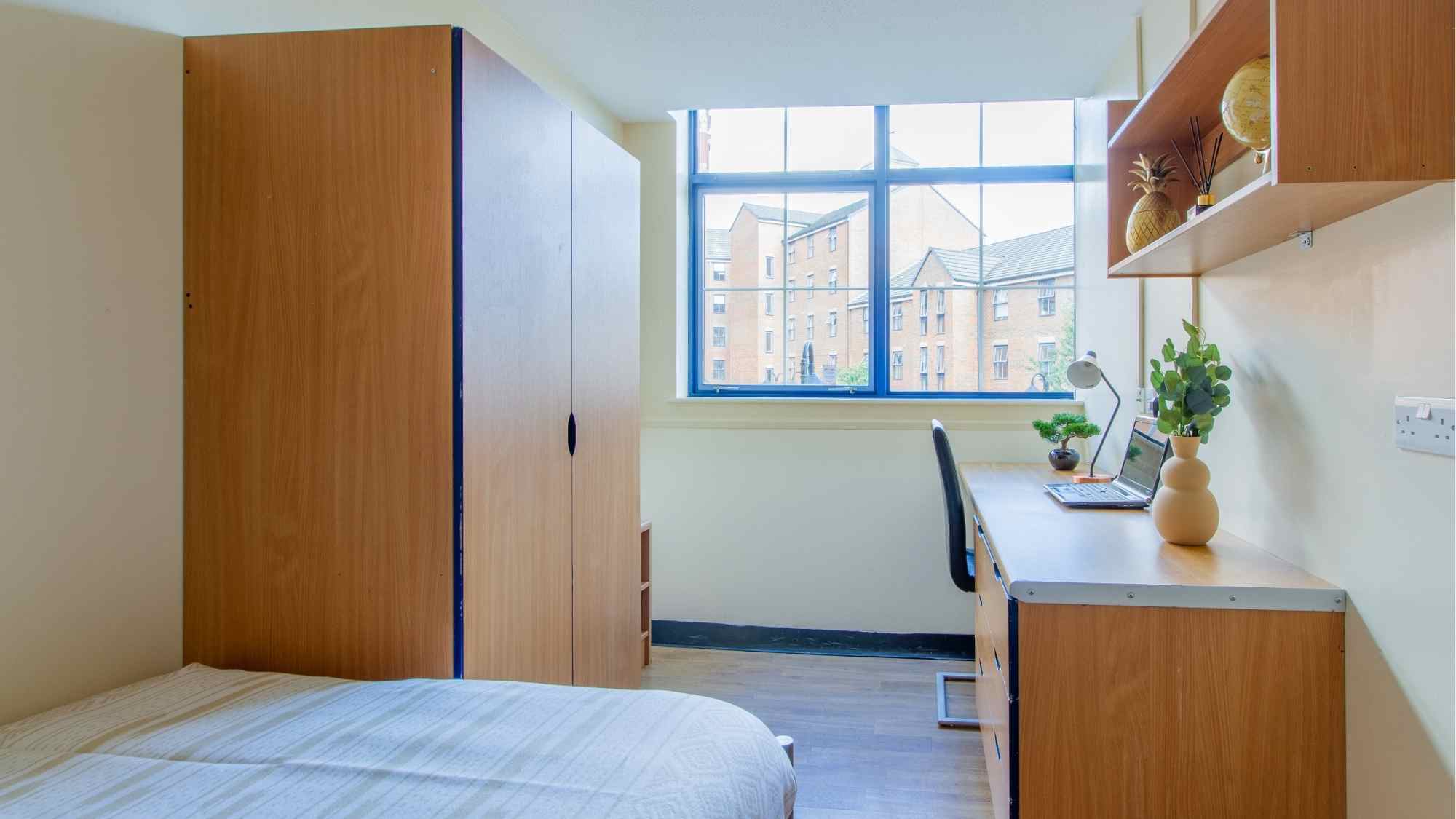  Silver Room  -  Ben Russell Court  - Gallery -  1