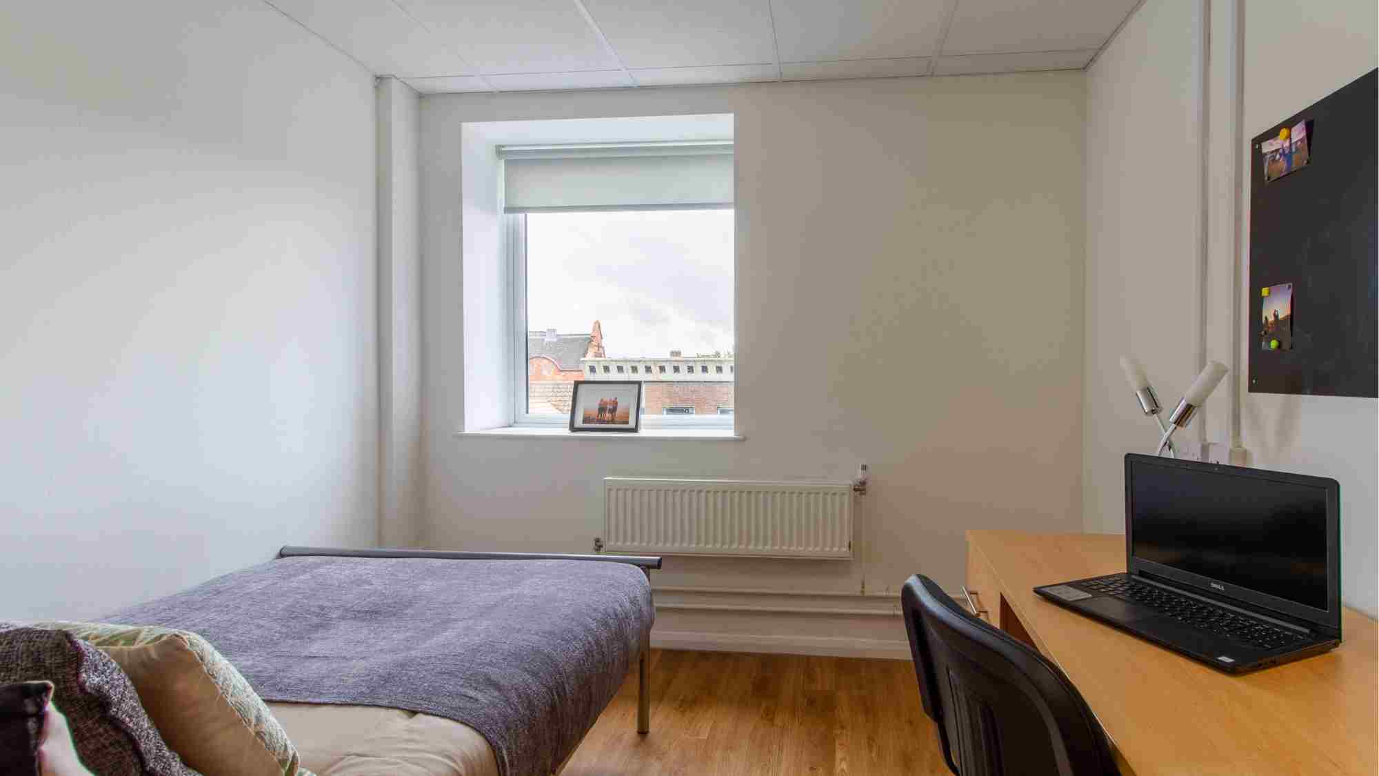  Silver Ensuite  -  Danesgate House  - Gallery -  1