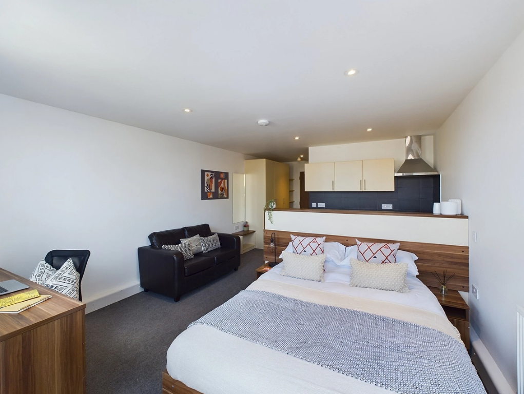  Gold XL Room  -  St Andrew's Gardens  - Gallery -  1