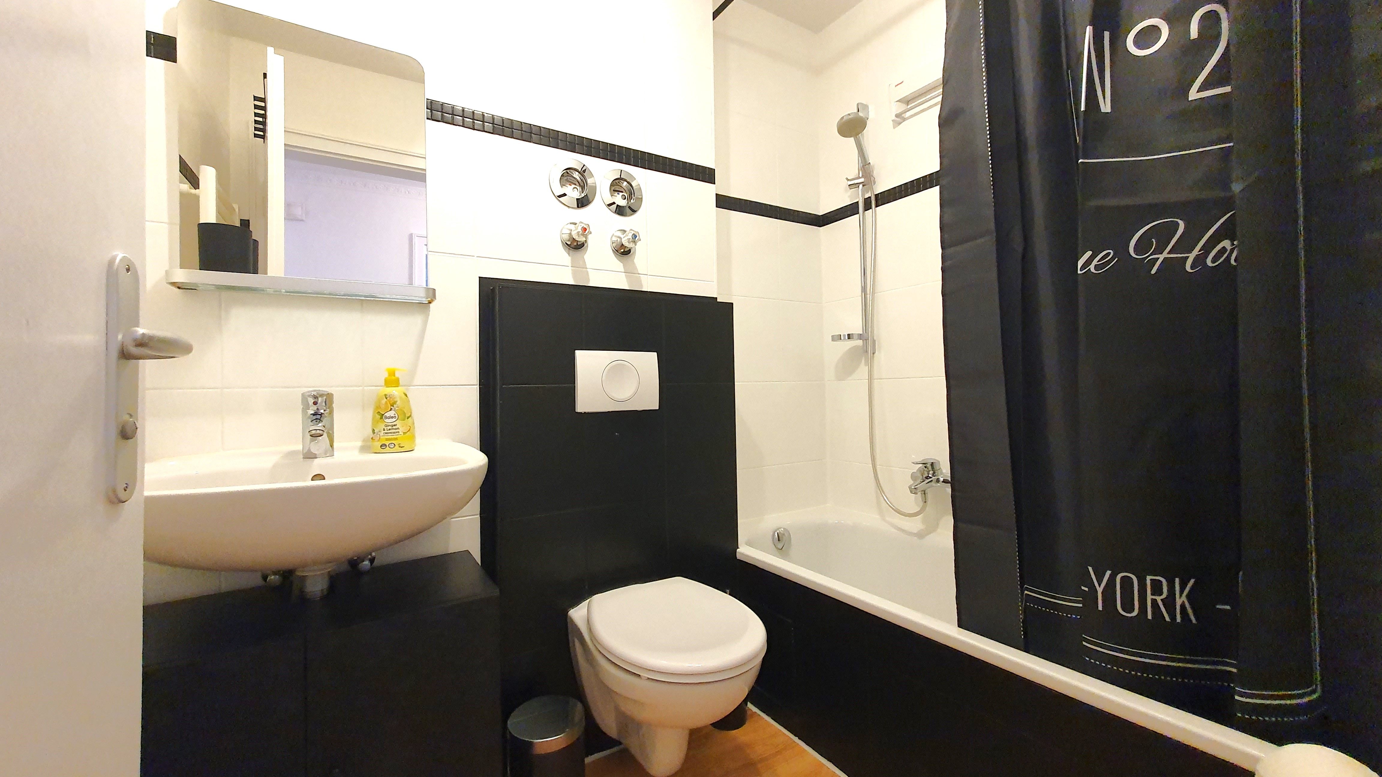  Modern, Practical, Central, Extraordinary  -  Modern, practical, central, extraordinary  - Gallery -  19