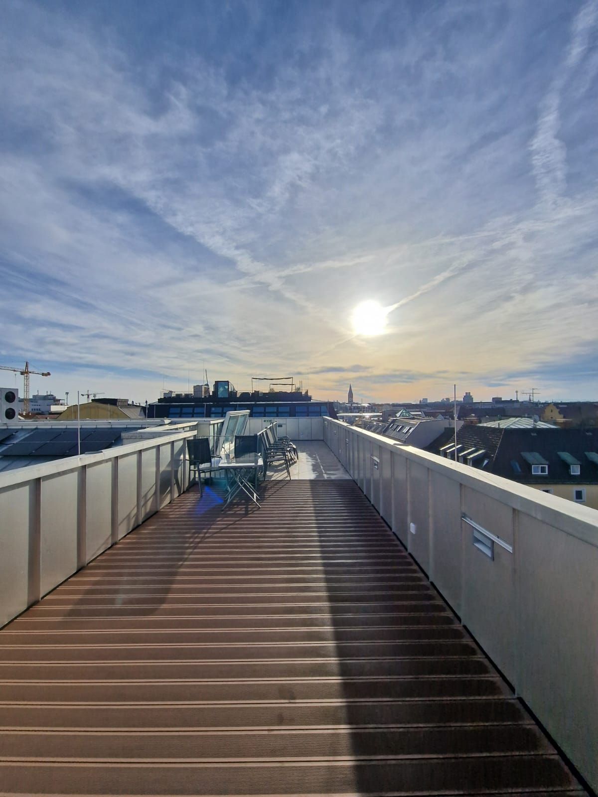  Modern, Practical, Central, Extraordinary  -  Modern, practical, central, extraordinary  - Gallery -  4