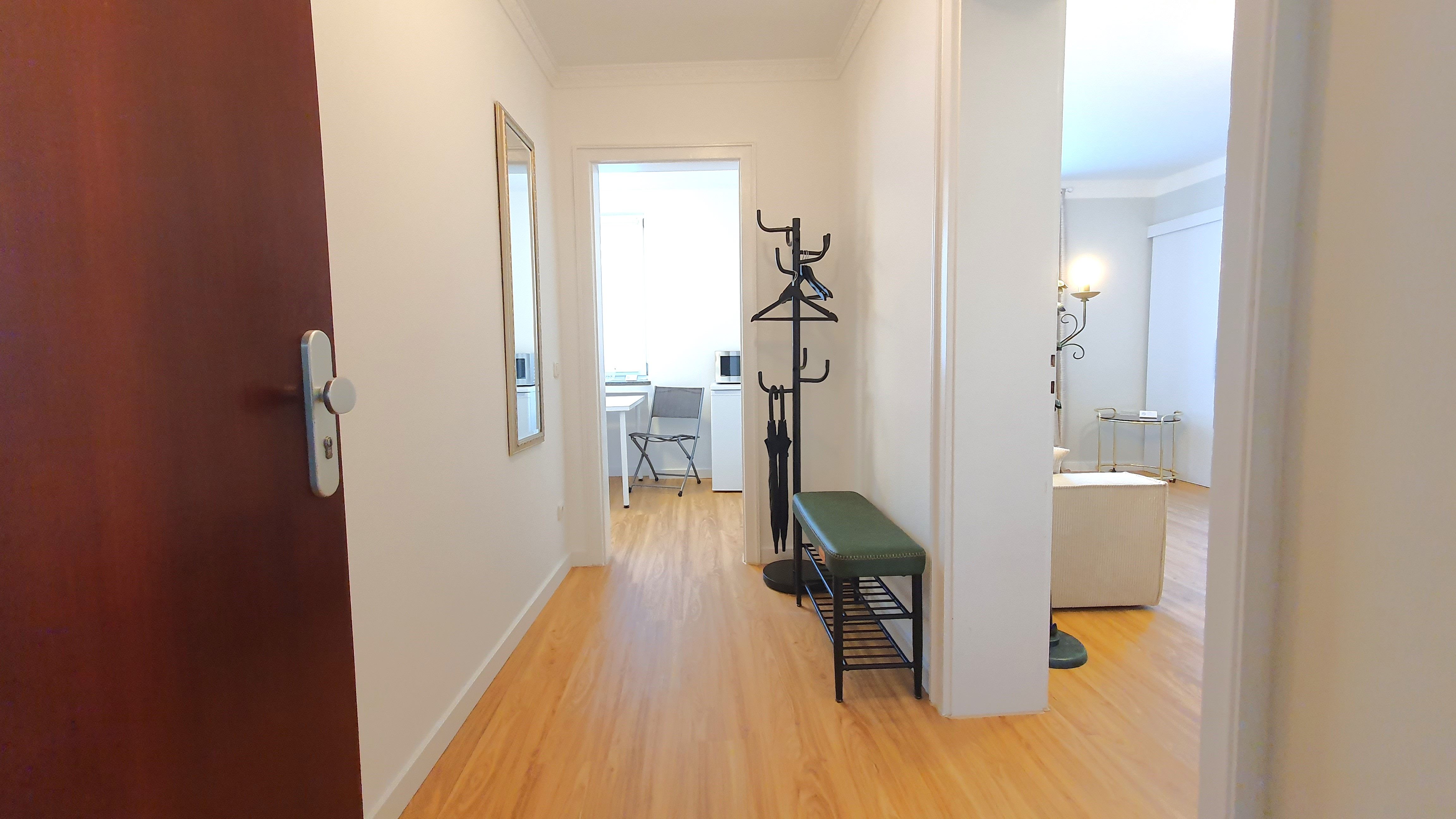 Modern, Practical, Central, Extraordinary - Modern, practical, central, extraordinary - Gallery - 18