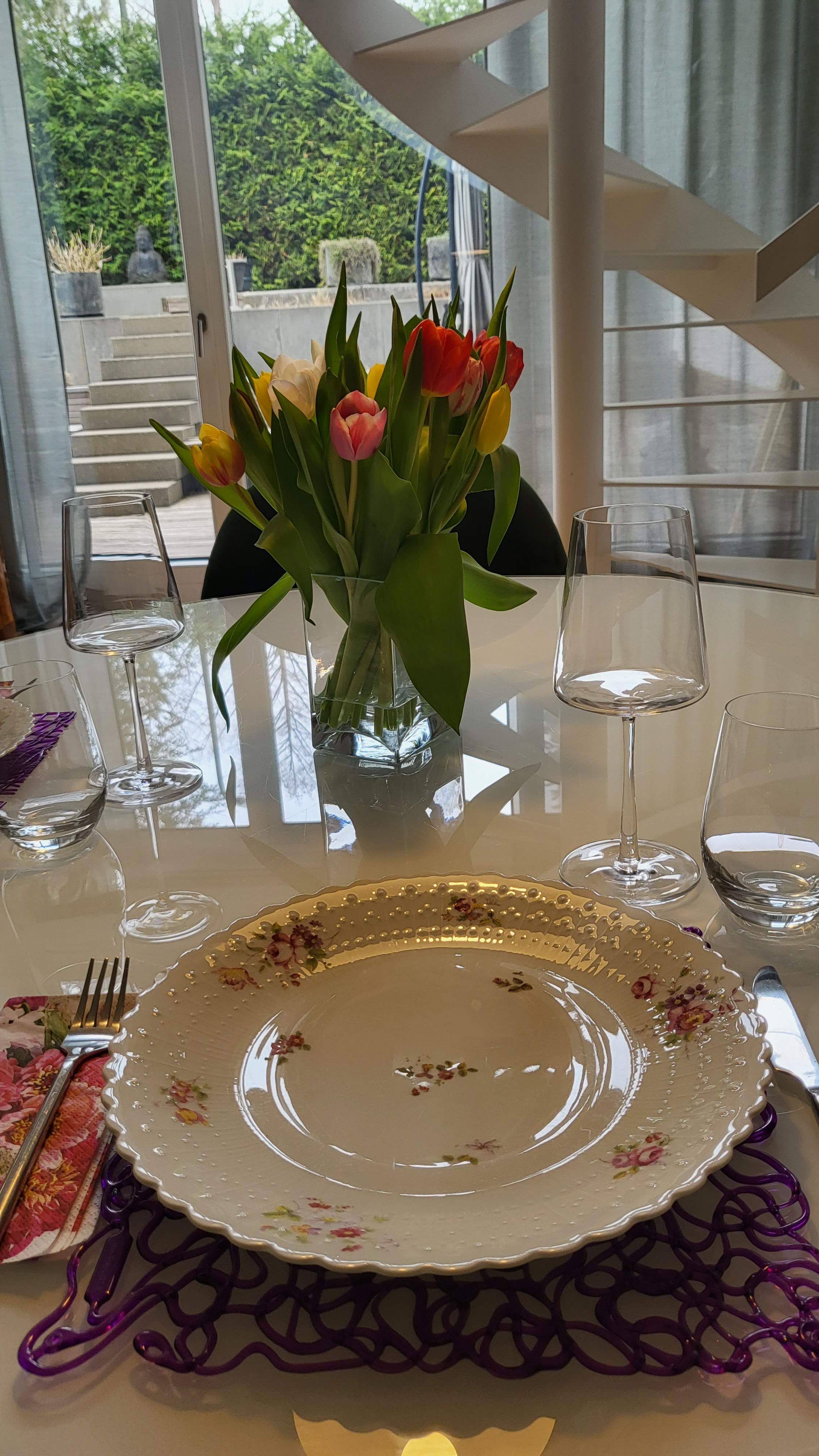  Elegant Two-Story Loft With Zen Garden  -  Elegant Two-story Loft with Zen Garden  - Gallery -  12