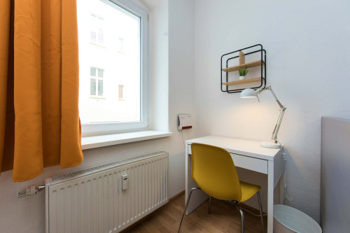 Petersburger Straße WG069.04