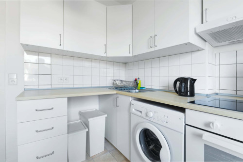 Flughafenstraße 48.3