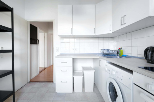 Flughafenstraße 48.3