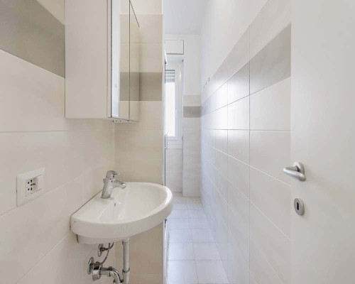 Stanza in Via Felice Bellotti - Gallery - 7