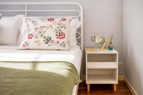 Romantic one bedroom apartment close to Corso Pleibisciti - Gallery - 17