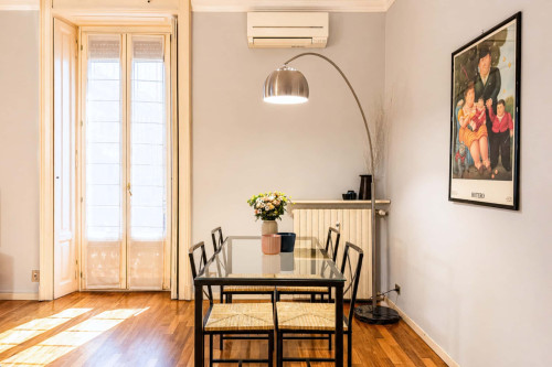 Romantic one bedroom apartment close to Corso Pleibisciti - Gallery - 6