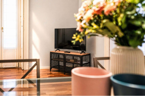 Romantic one bedroom apartment close to Corso Pleibisciti  - Gallery -  5