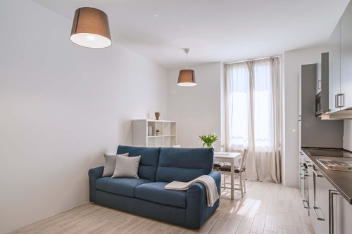 Two room apartment close to Corso Buenos Aires