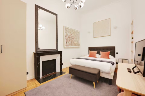 Beautiful Apartment - 1 Bedroom/4 Bedrooms - Eiffel Tower / Invalides