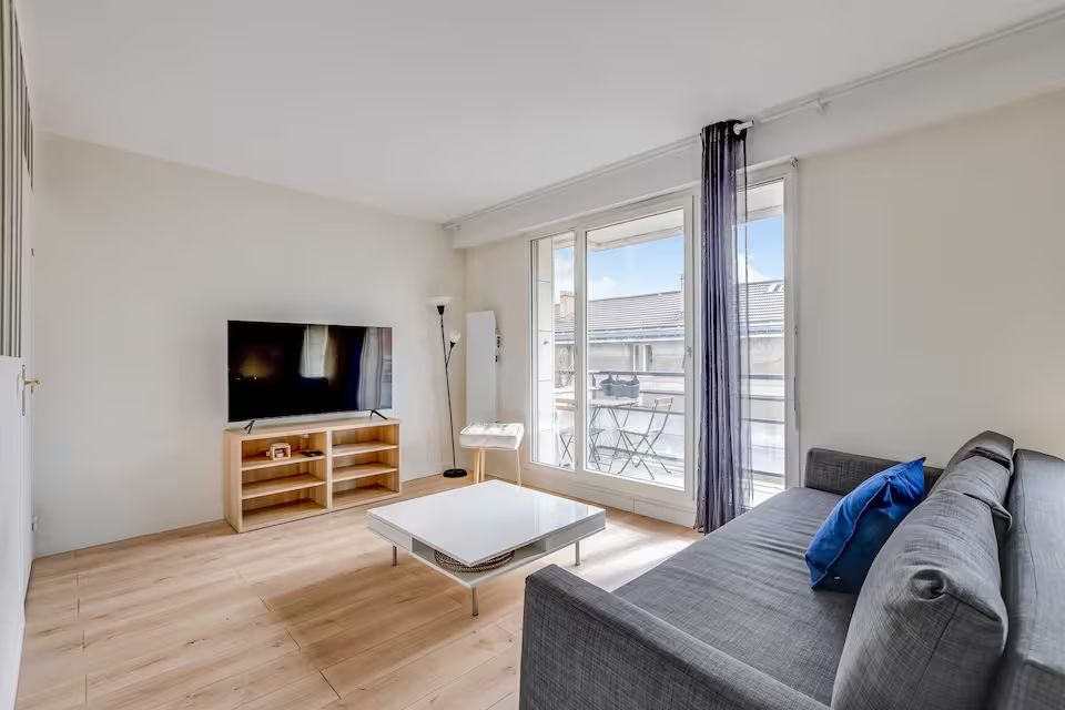  Spacious 1-Bedroom/4-Room Apartment - Buttes-Chaumont  -  Spacious 1-bedroom/4-room apartment - Buttes-Chaumont  - Gallery -  13