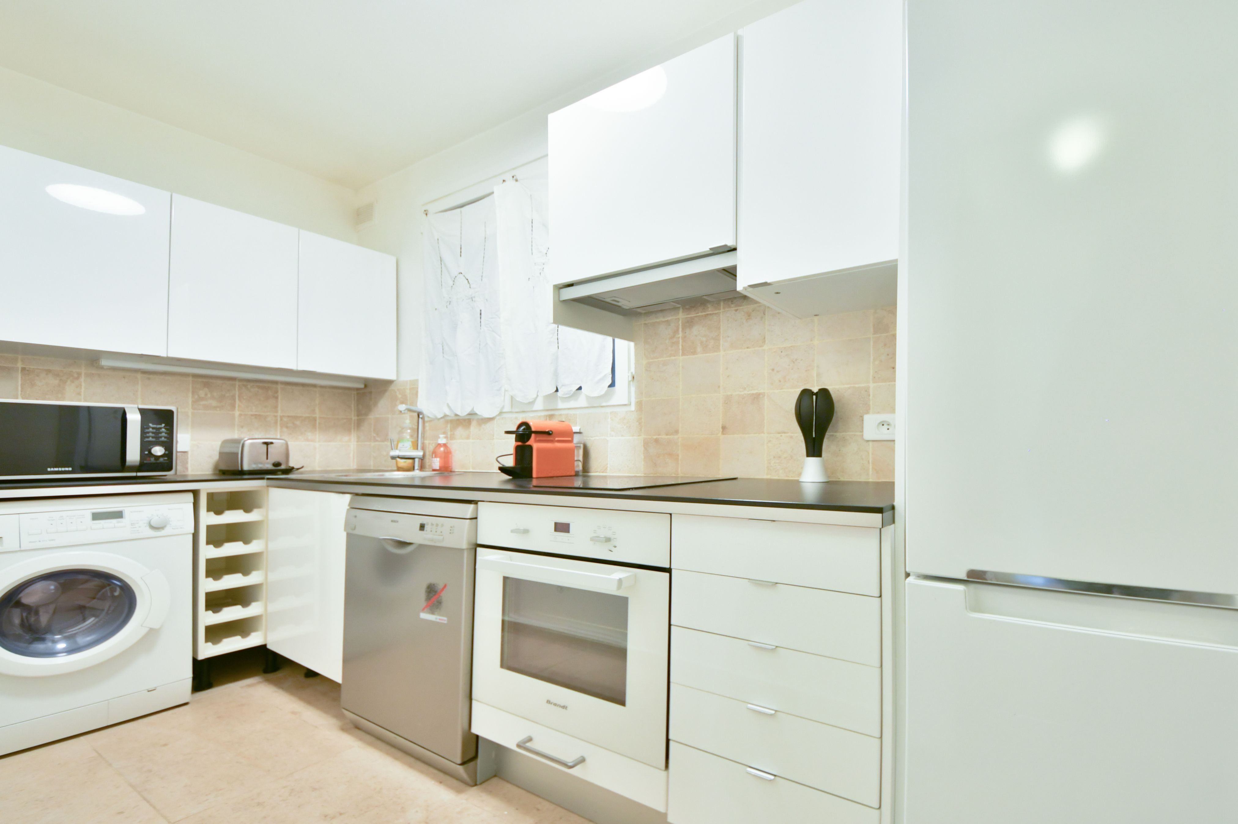 Location Meublée 2 Pièces Centre De Paris : Salon + 1 Chambre Awesome Flat In The Heart Of Paris - Location meublée 2 pièces centre de Paris : salon + 1 chambre Awesome flat in the heart of Paris - Gallery - 12