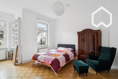 Stylish furnished 2-bedroom apartment in Moabit/Bellevue near Tiergarten
