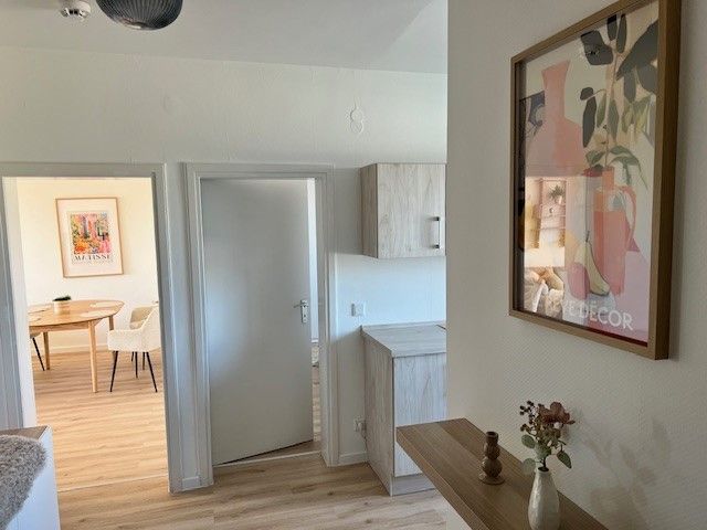 Beautiful Bright 2-Room Apartment With A Great View - Beautiful bright 2-room apartment with a great view - Gallery - 4