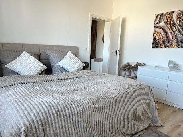  Beautiful Bright 2-Room Apartment With A Great View  -  Beautiful bright 2-room apartment with a great view  - Gallery -  9