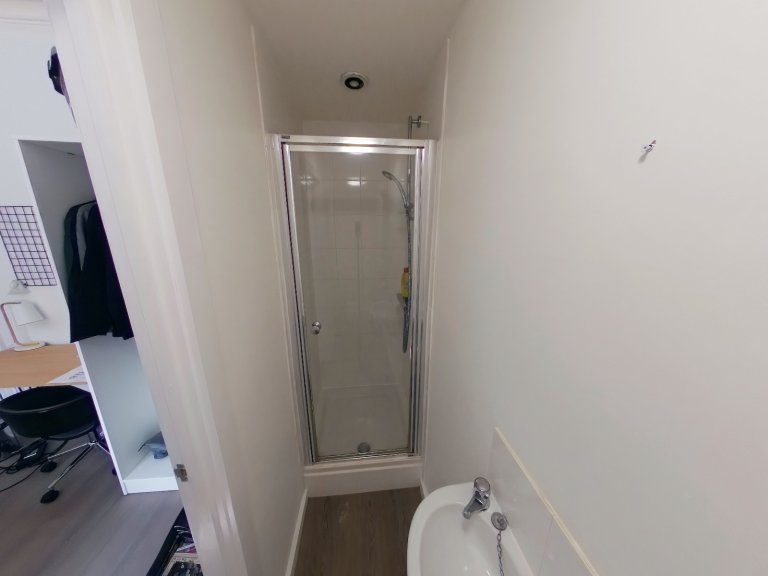  5 Bedroom House ,121  -  Canwick Road  - Gallery -  5