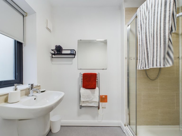 5 Bedroom House - Flat 4 - China Street - Gallery - 11