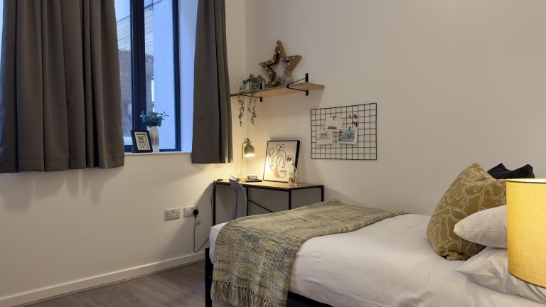 4 Bedroom House - Flat 8 - China Street - Gallery - 8