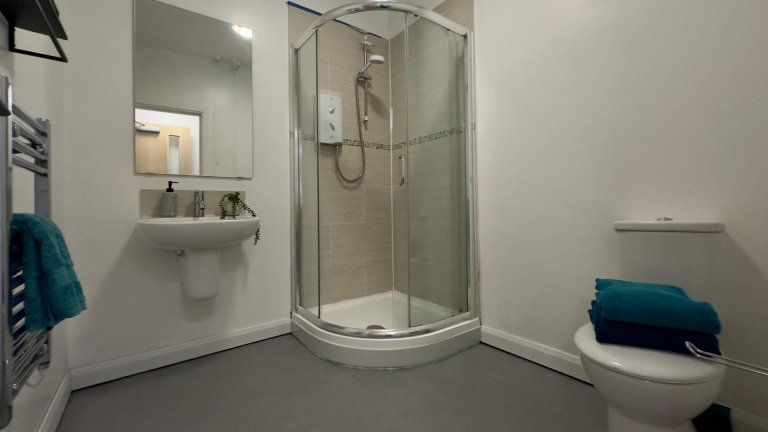 4 Bedroom House - Flat 8 - China Street - Gallery - 6
