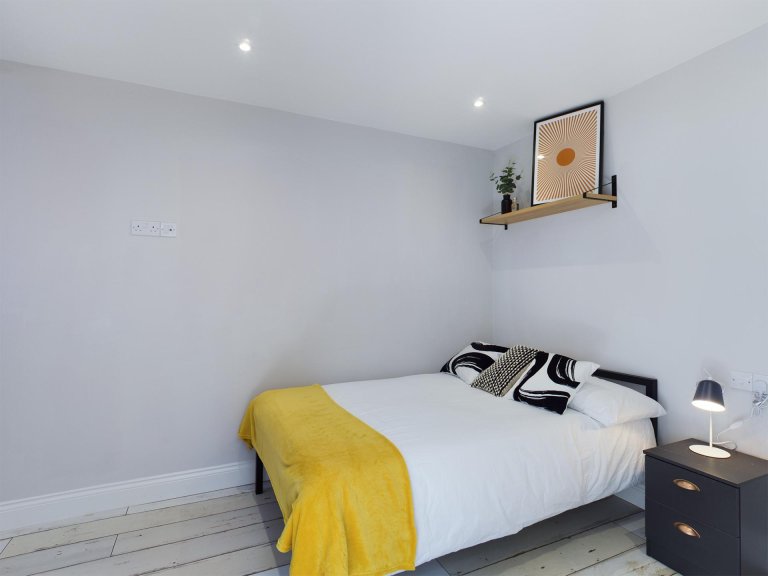 4 Bedroom House - Flat 7 - China Street - Gallery - 3