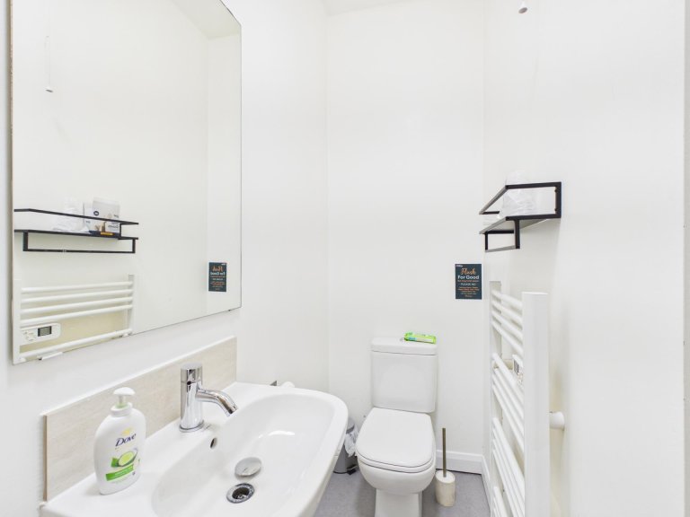 3 Bedroom House - Flat 3 - China Street - Gallery - 4