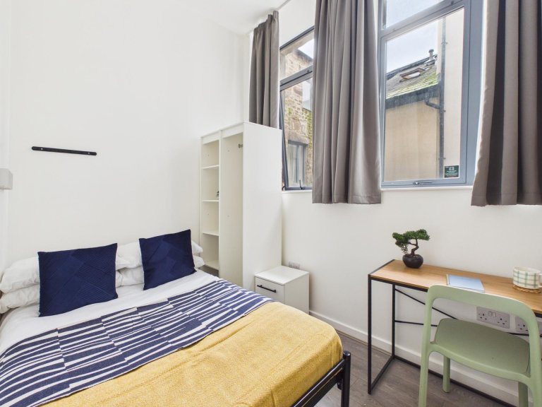 3 Bedroom House - Flat 3 - China Street - Gallery - 10