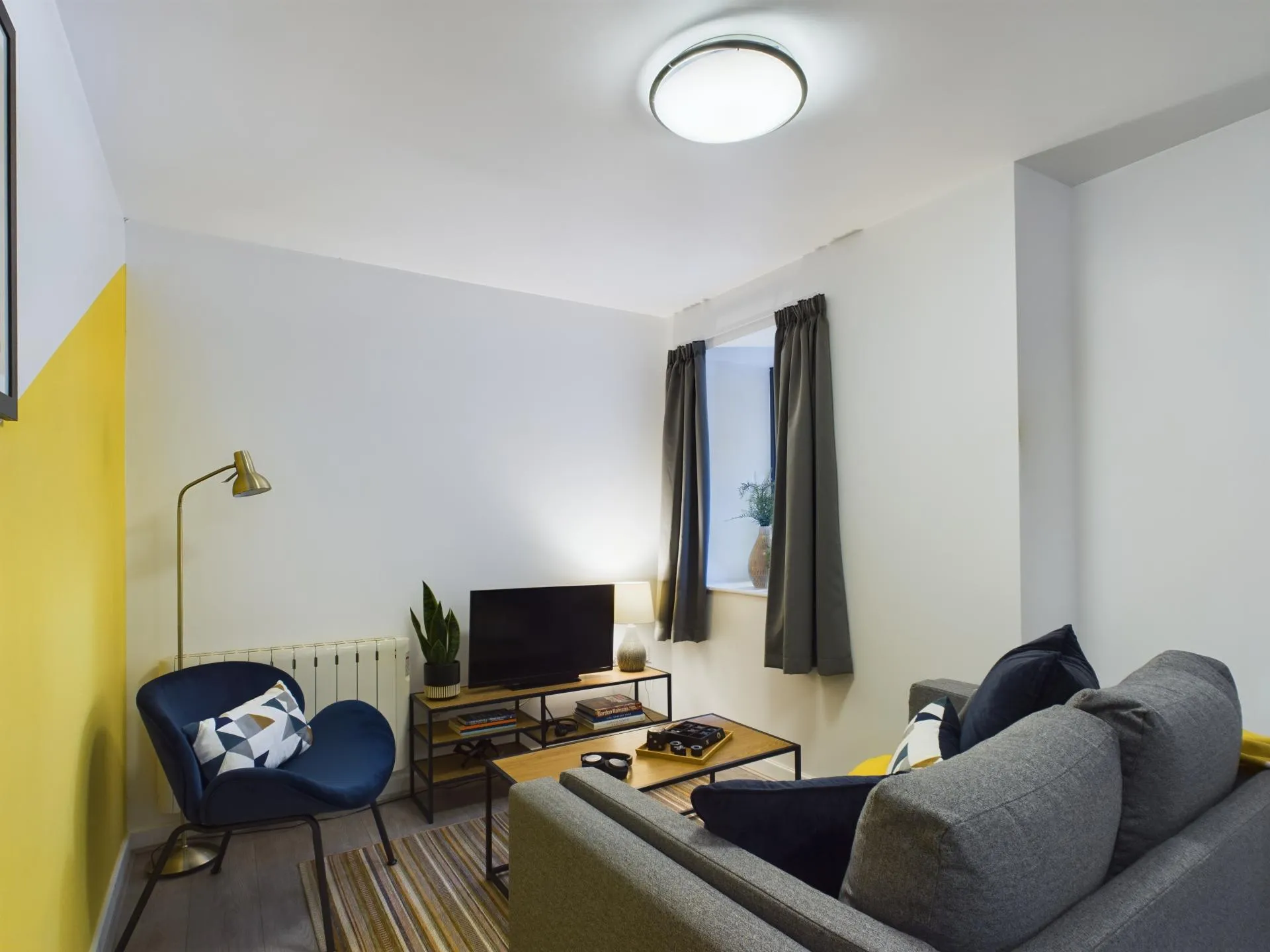 3 Bedroom House - Flat 2 - 7