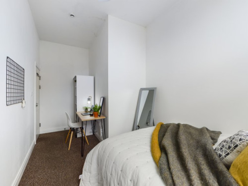 Smithdown Road - Gallery - 8