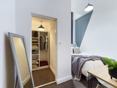 Smithdown Road - Gallery - 12
