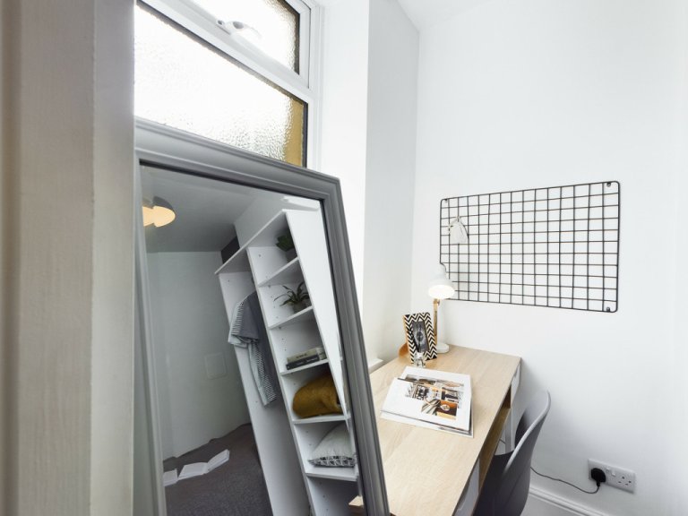 5 Bedroom House - 17 Gladstone Terrace - Gladstone Terrace - Gallery - 17