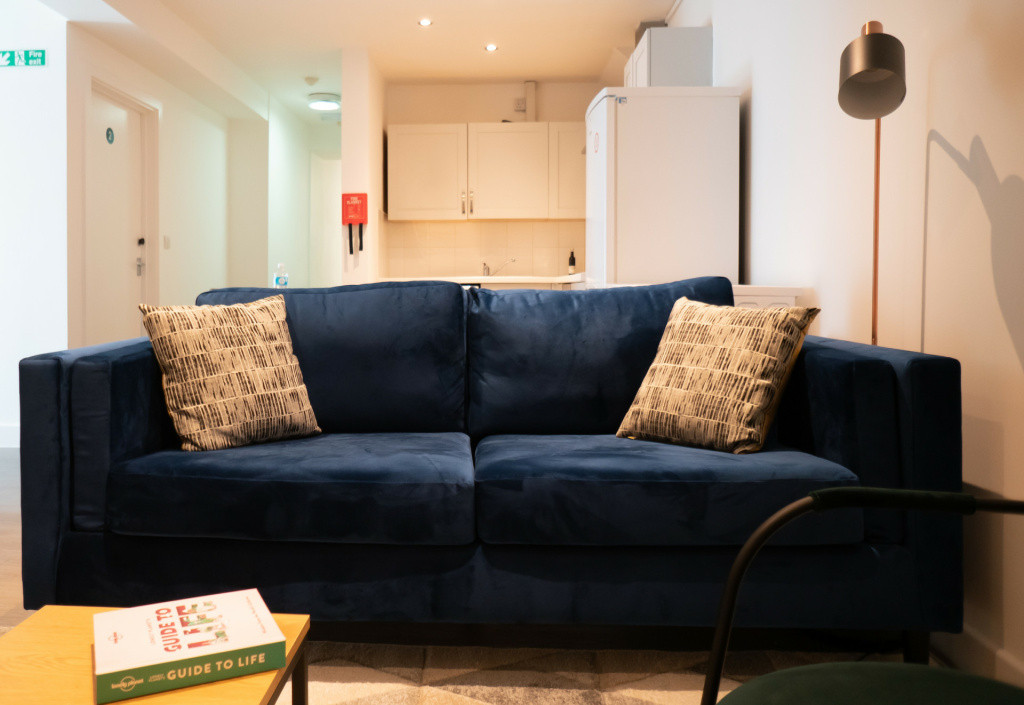  6 Bedroom House  -  Ashfield Road  - Gallery -  5