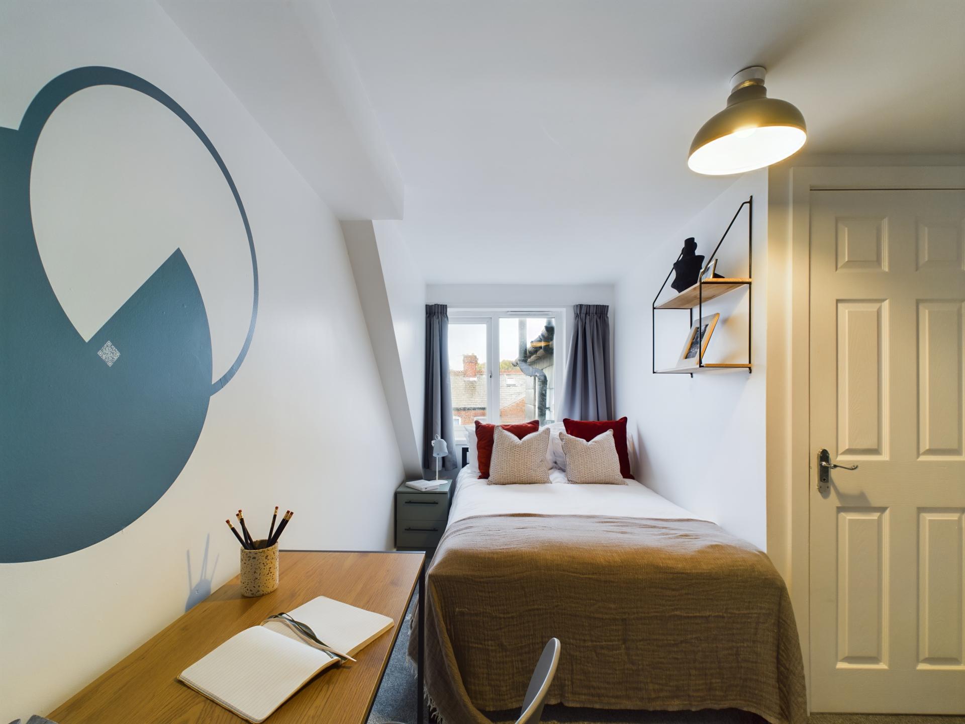  9 Bedroom House  -  Great Western Street  - Gallery -  10