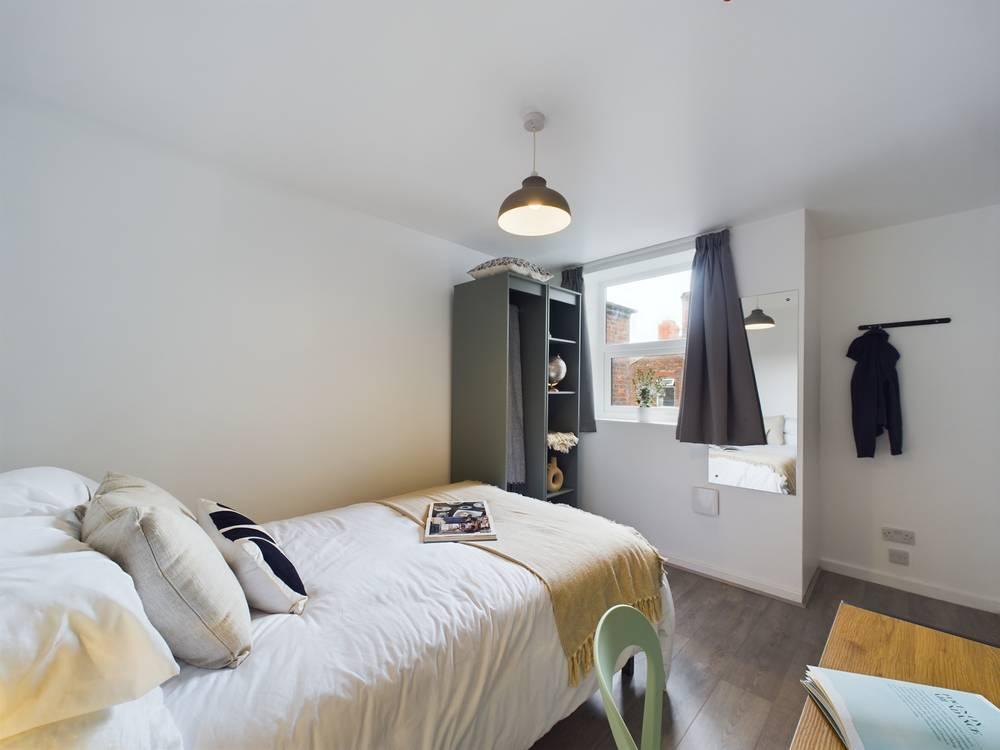  5 Bedroom House (2 Crofton Street)  -  Crofton Street  - Gallery -  10
