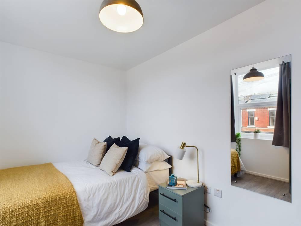  5 Bedroom House (2 Crofton Street)  -  Crofton Street  - Gallery -  5