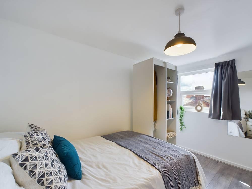  5 Bedroom House (2 Crofton Street)  -  Crofton Street  - Gallery -  3