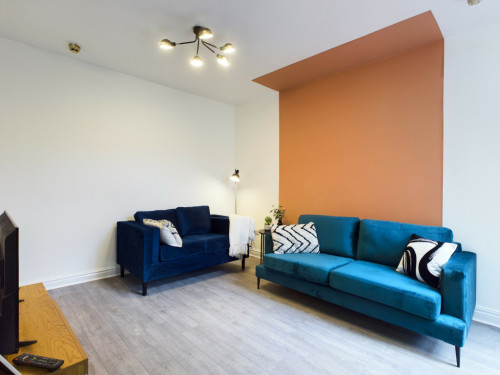 Ruskin Avenue  - Gallery -  5
