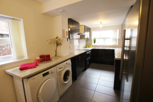Ruskin Avenue - Gallery - 8
