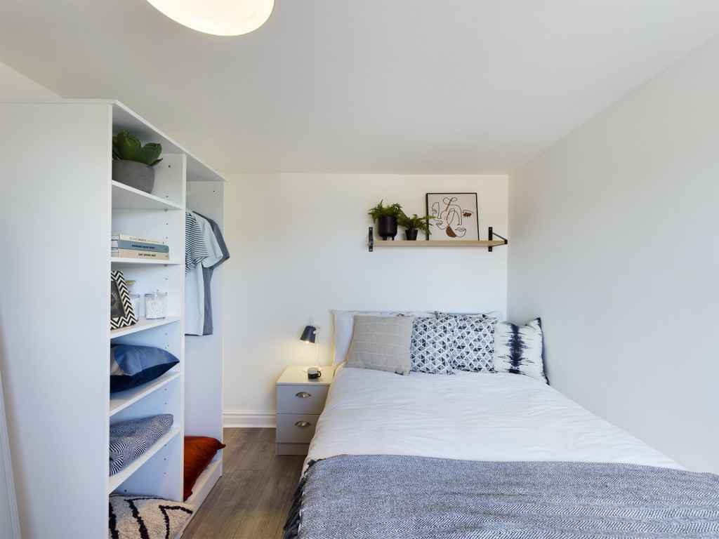  7 Bedroom House (9 Ruskin Avenue)  -  Ruskin Avenue  - Gallery -  7