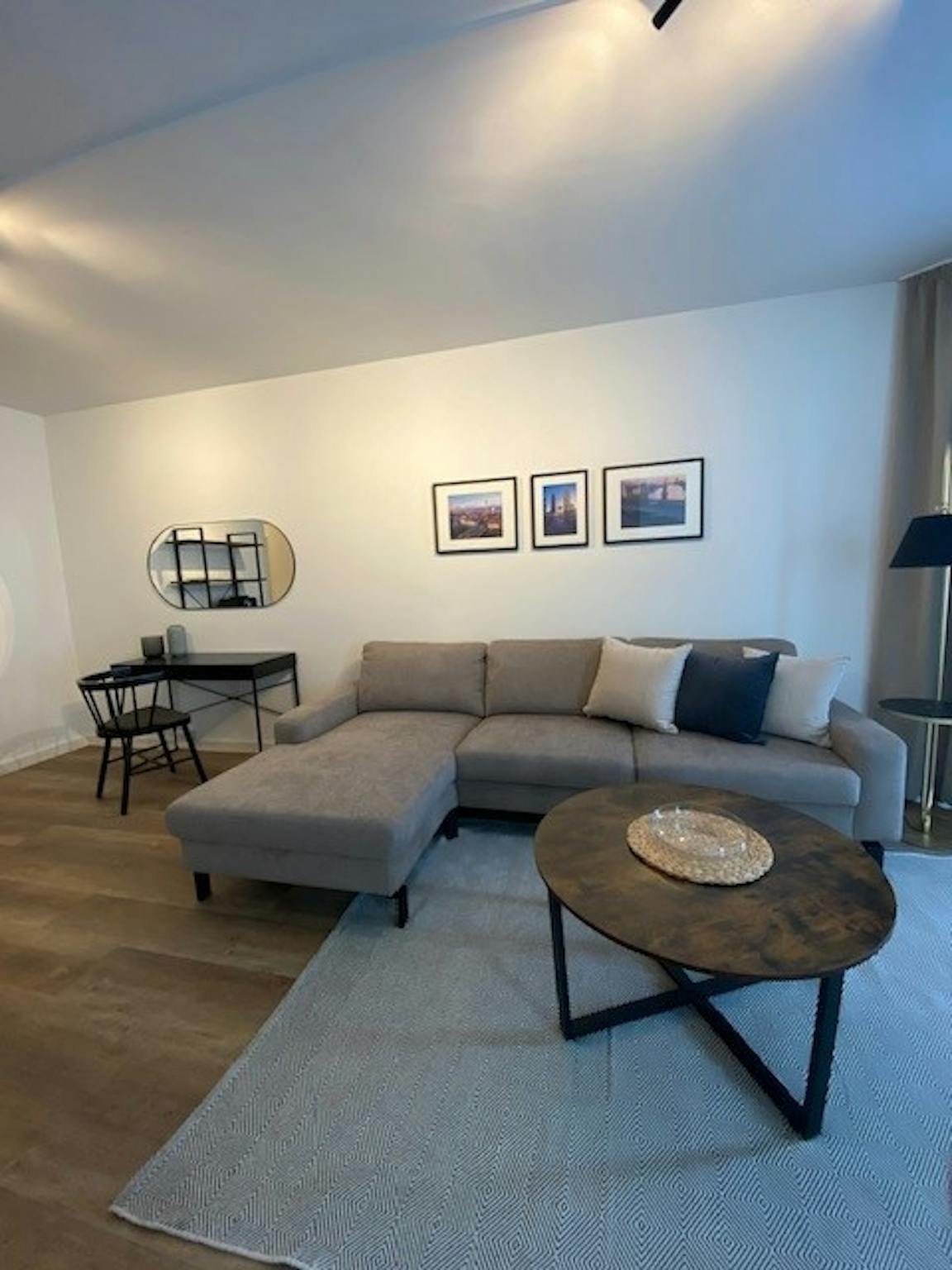 Entire Place - Wilhelmstraße, Berlin - Gallery - 1